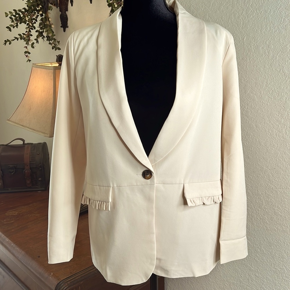 Cream Women's Shawl Collar Blazer - Classic Single-Button Jacket